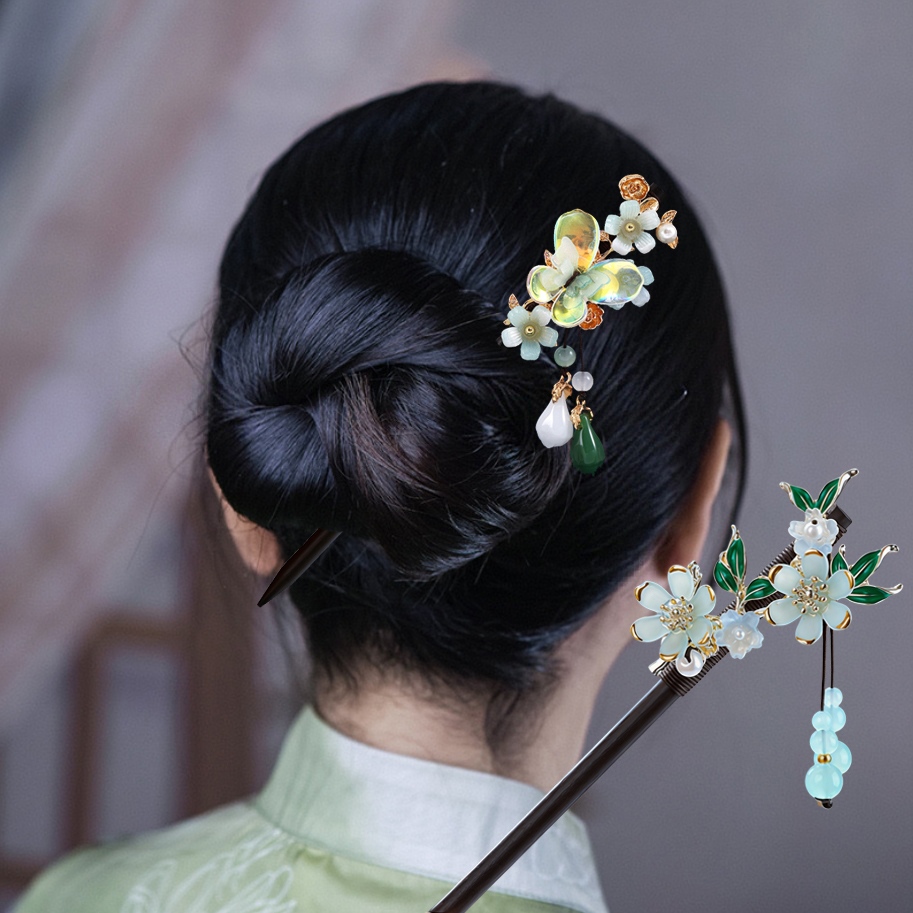 Florist Supplies - Wood Tassel Step Shaking Hair Stick